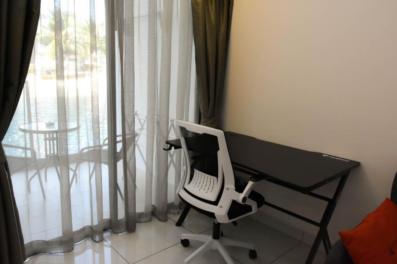 Laguna Beach Resort 1 Condominium 좀티엔 비치 객실 사진